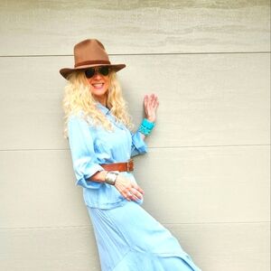 Outback Trading Company New W/O Tag Brown Wool Felt Hat, Medium, $40